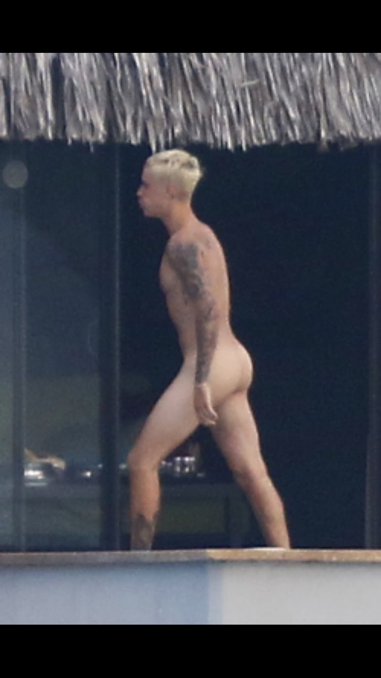 Justin beiber nude bora bora